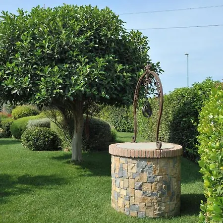 Il Giardino Santa Maria La Carita